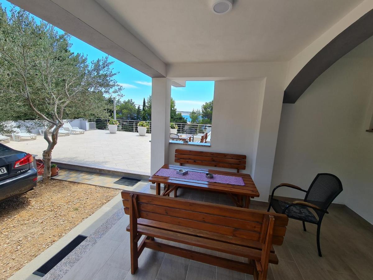 Apartmani Smiljanic ستاريغغاد باكلينتسا الغرفة الصورة