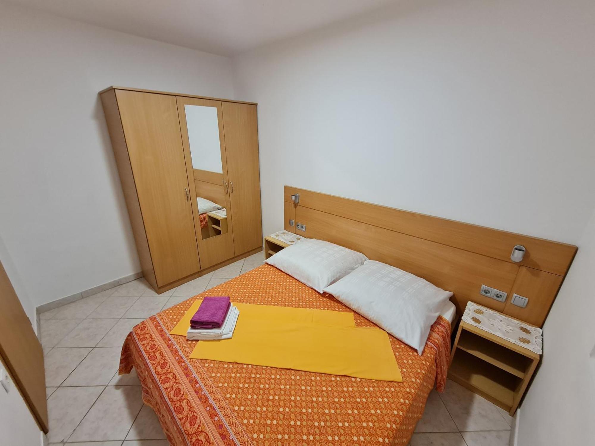 Apartmani Smiljanic ستاريغغاد باكلينتسا الغرفة الصورة