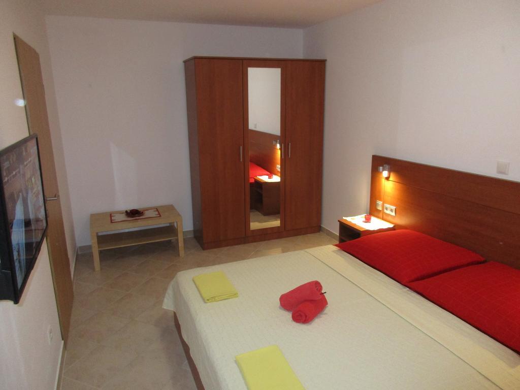 Apartmani Smiljanic ستاريغغاد باكلينتسا المظهر الخارجي الصورة